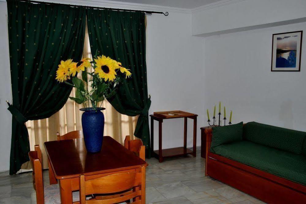 Odysseus Palace Poros  Ngoại thất bức ảnh
